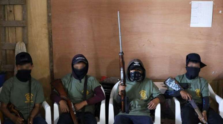 Os menores de Ayahualtempa realizar&atilde;o trabalhos de vigil&acirc;ncia, dizem os l&iacute;deres comunit&aacute;rios