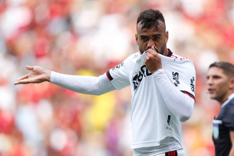 Fabrício Bruno, do Flamengo, defende Vítor Pereira e elogia atitude de Everton Ribeiro: ‘Entendeu o processo’