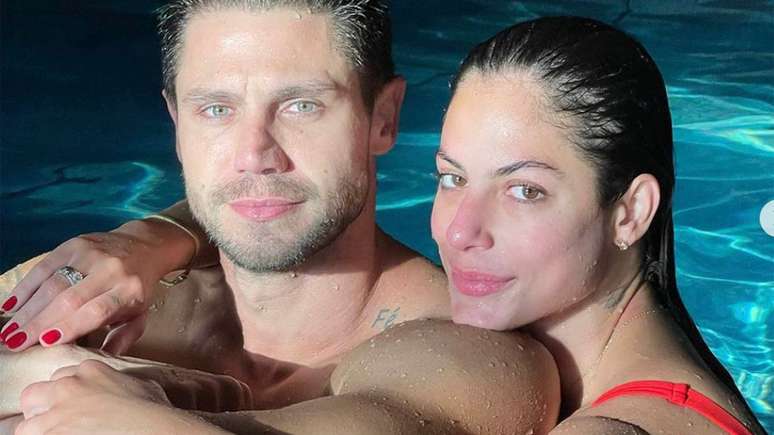 Jonas interacts with Mari Gonzalez and fuels reconciliation rumors