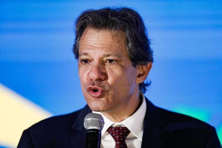 Haddad tenta encontrar novas fontes de receita para o governo.