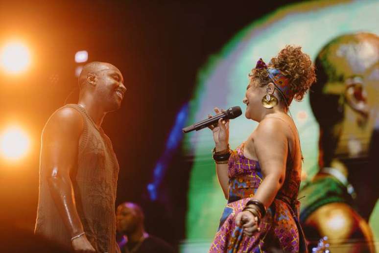 Thiaguinho levou seu pagode e abriu espa&ccedil;o para o samba de Maria Rita