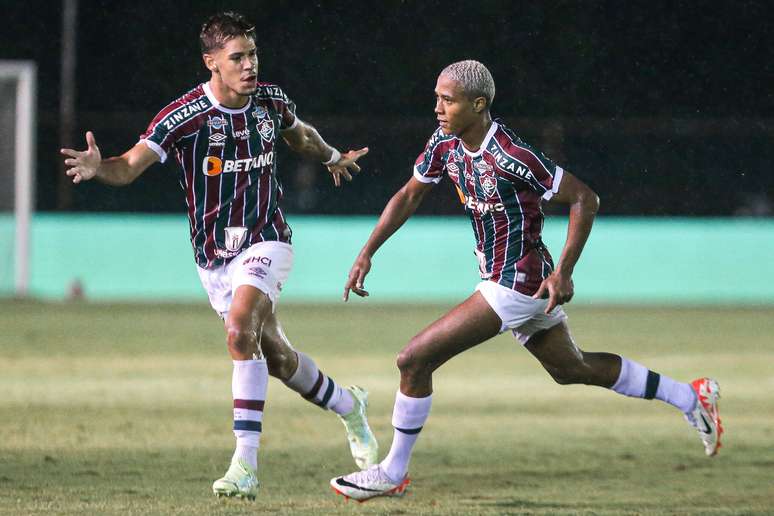 Without the first team, Fluminense ‘supports’ itself with the boys at the start of the Carioca