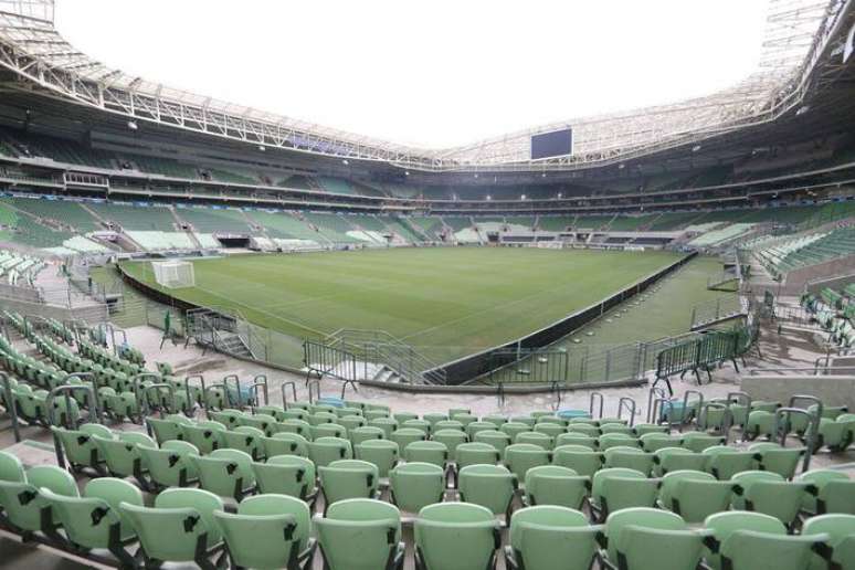 Gramado do Allianz Parque é um dos motivos de desentendimento entre o Palmeiras e a WTorre.