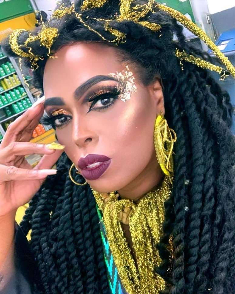 Musa da Unidos da Ponte viralizou com tapa-sexo 'diferent&atilde;o'