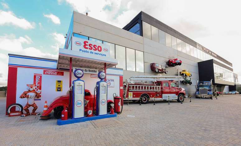 Fachada do Dream Car Museum