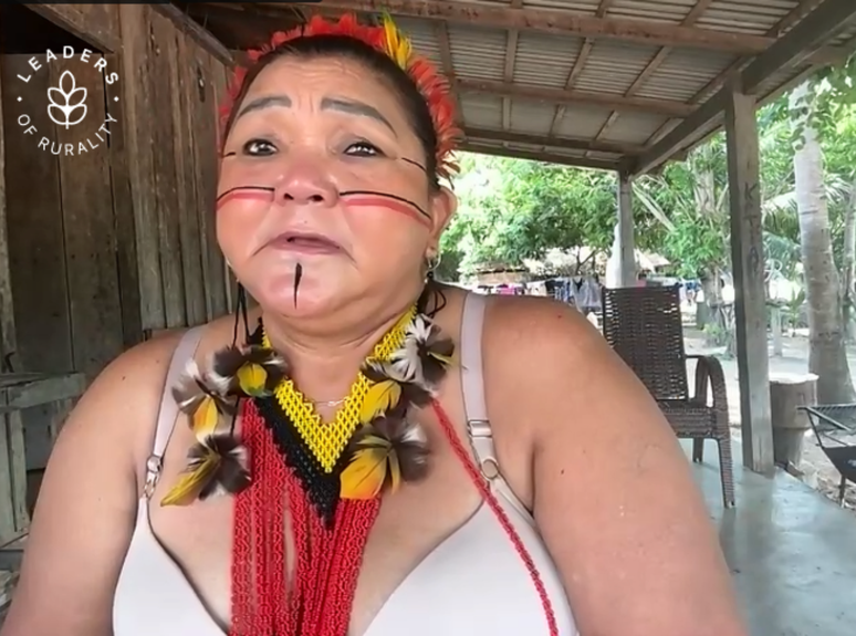Katia Silene Tonkyre, primeira cacique mulher da Aldeia Akratikatejé, no Pará,