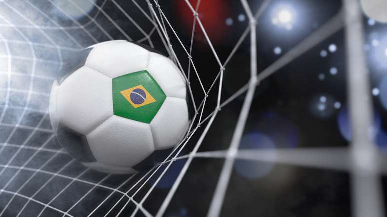 Vinte times disputam o título do Campeonato Brasileiro até dezembro de 2024