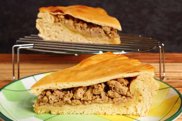 Torta de carne moída pode ser feita em menos de uma hora