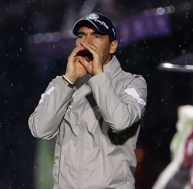 Abel Ferreira praises the Palmeiras base after the victory over Bragantino: “I ask for the same”