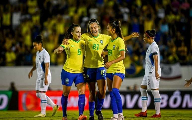 Convocação da Seleção Brasileira Feminina para a Copa Ouro Concacaf:  horário e onde assistir