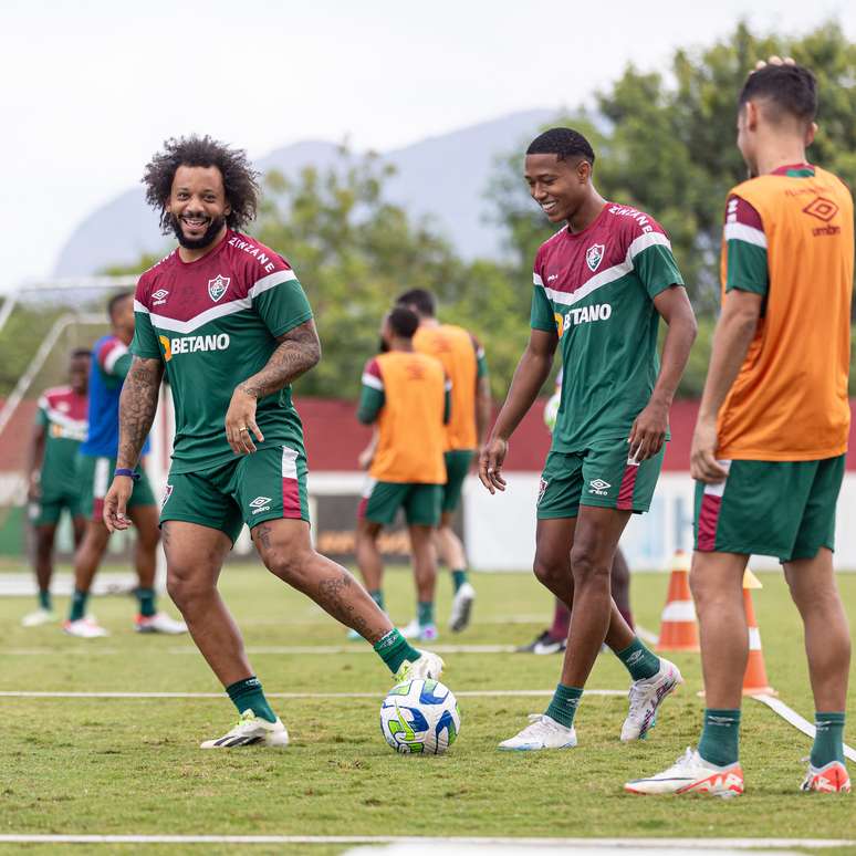 Fluminense retorna ao treinos ap&oacute;s t&iacute;tulo da Libertadores (FOTO: LUCAS MER&Ccedil;ON / FLUMINENSE F.C)