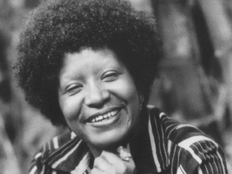 Lélia Gonzalez se tornou uma das principais referências intelectuiais do movimento negro no Brasil