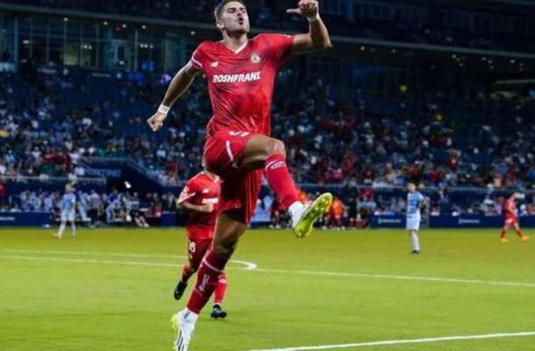 Revelação bombástica: Pedro Raul garantido no domingo por Augusto Melo