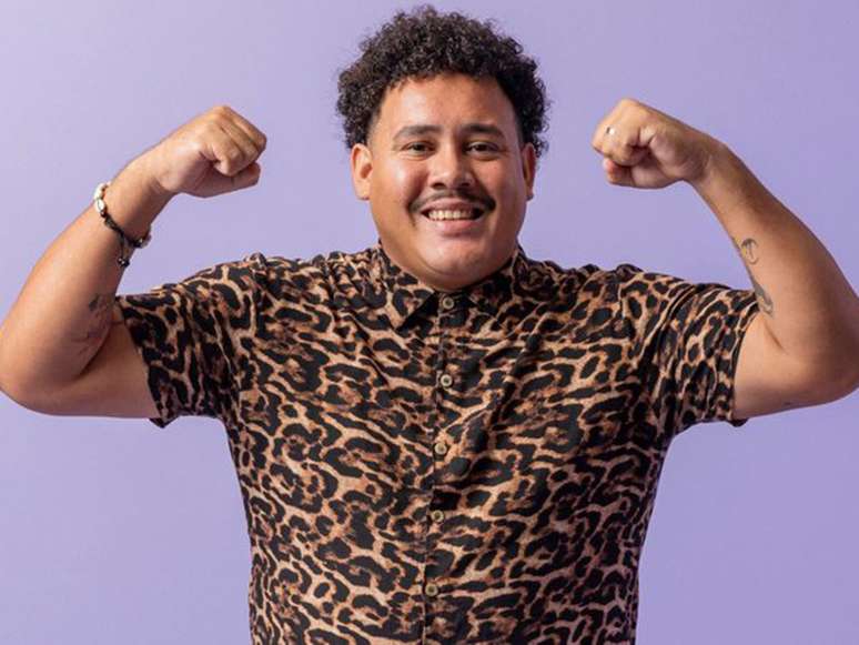BBB |  Lucas is fired from his teaching job for participating in the reality show