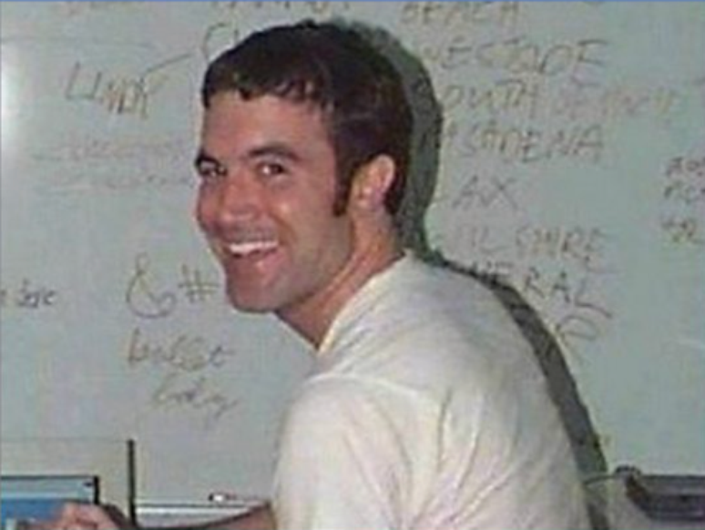 Tom Anderson era o primeiro amigo de todos no MySpace, lan&ccedil;ado por ele um ano antes do Facebook