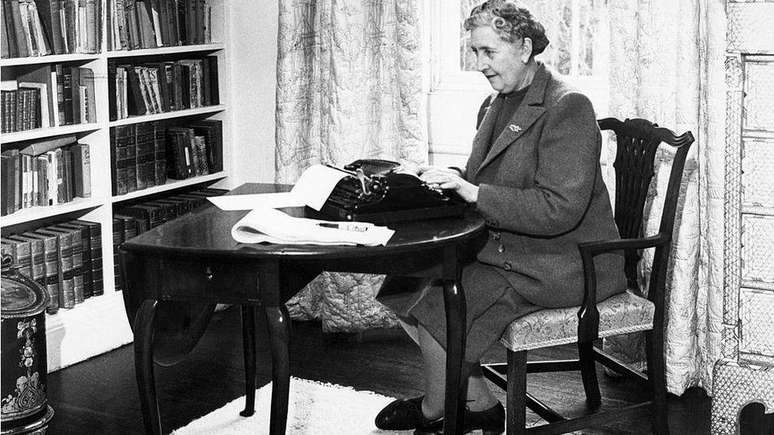 Foi trabalhando como enfermeira durante a Primeira Guerra Mundial que Agatha Christie aprendeu sobre venenos