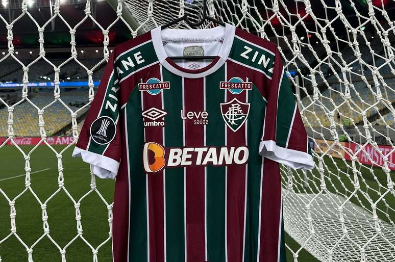 Fluminense jogará a Recopa com a camisa tricolor 