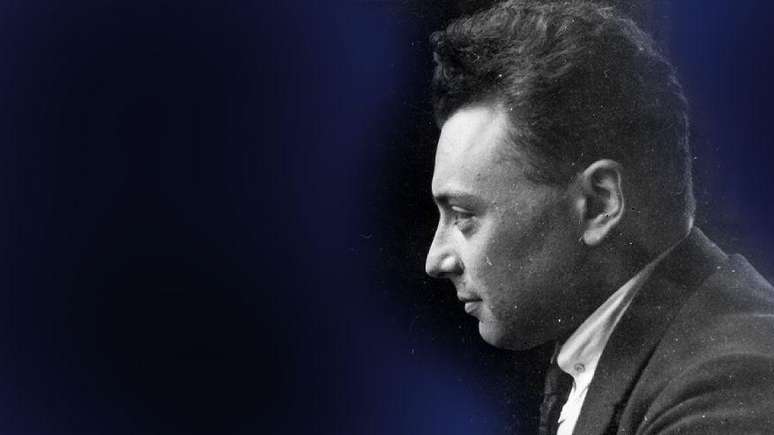 O físico Wolfgang Pauli (1900-1958), Nobel de Física pela descoberta do Princípio de Exclusão, fez importantes contribuições para a teoria científica