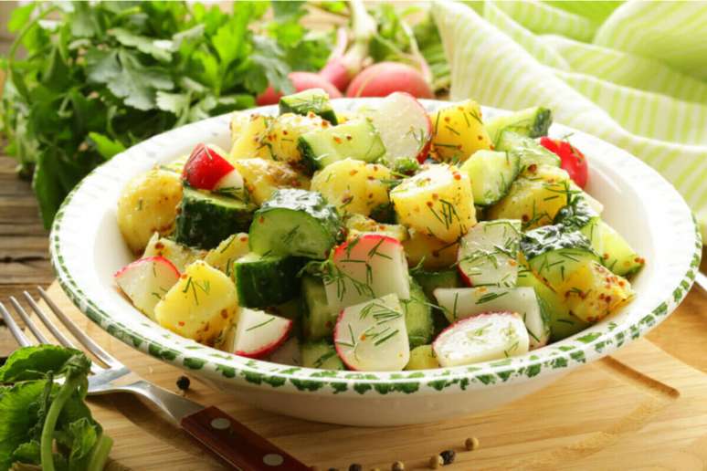 Salada rica em nutrientes 
