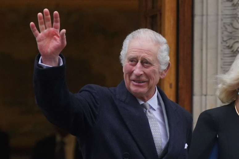 O rei Charles III foi diagnosticado com câncer