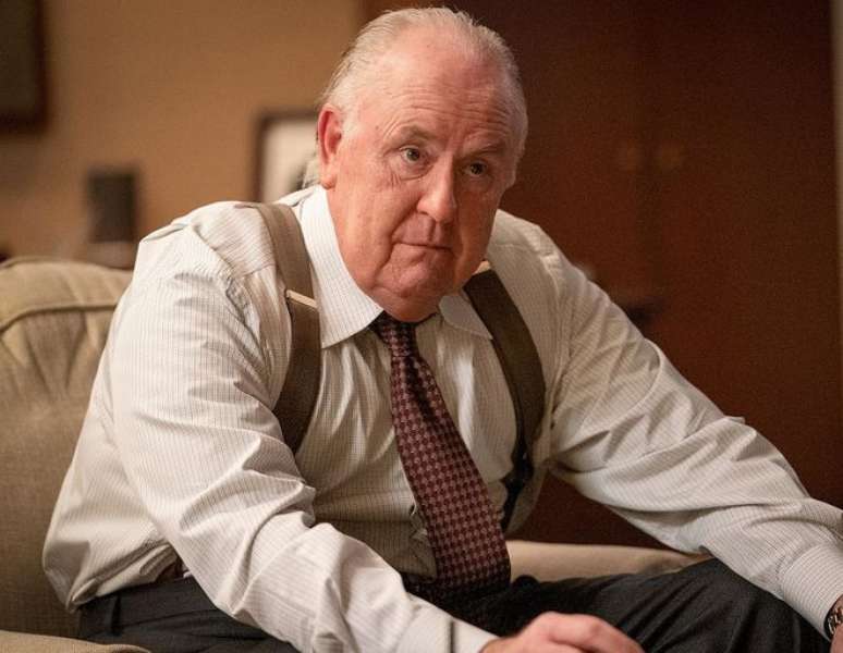 John Lithgow faz o papel do CEO Roger Ailes (Imagem: Divulgação/Lionsgate)