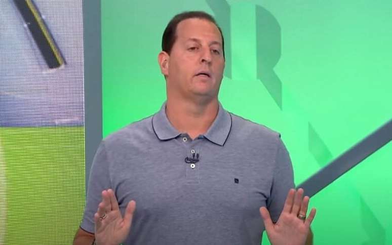 Benja lists criticisms against Corinthians players: “Very weak, horrible, bad…”