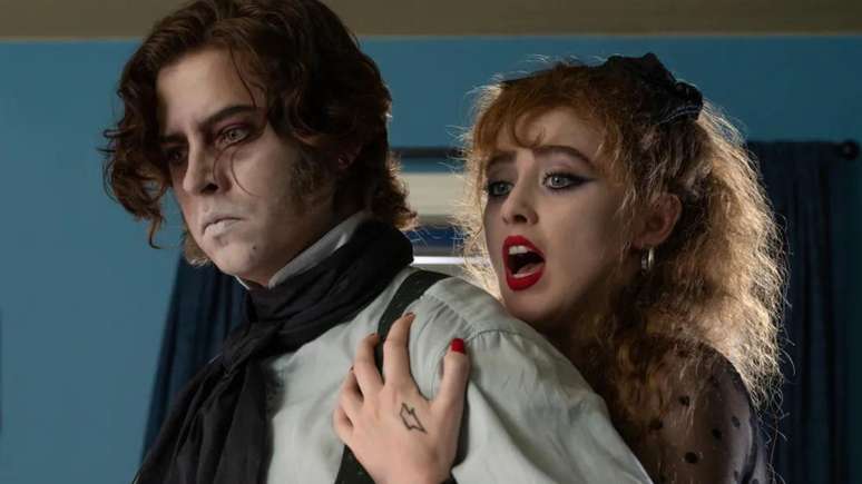 Confira as primeiras críticas de "Lisa Frankenstein", filme estrelado por Kathryn Newton