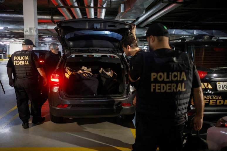 A Polícia Federal esteve na sede do PL em Brasília nesta quinta (08)