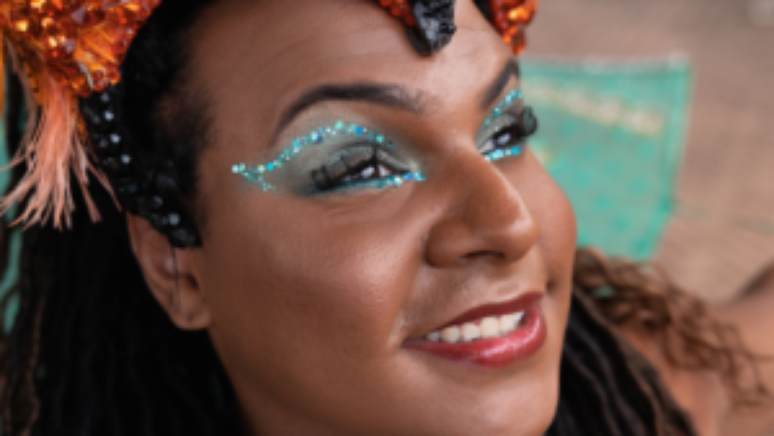 6 truques para blindar sua maquiagem no Carnaval