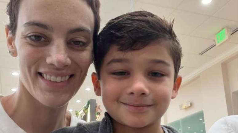 Amazing!  Famous singer goes viral after discovering terminal diagnosis