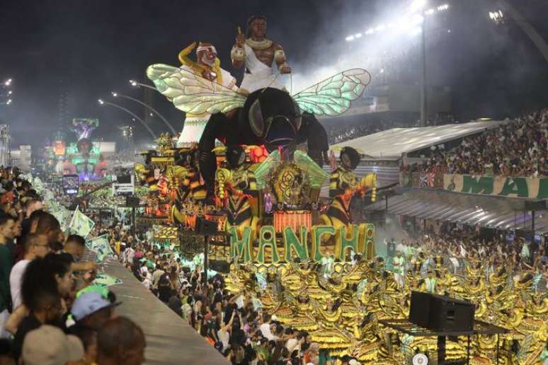 Campe&atilde; em 2022, a Mancha Verde fez um culto &agrave; terra em sua passagem pelo Anhembi.