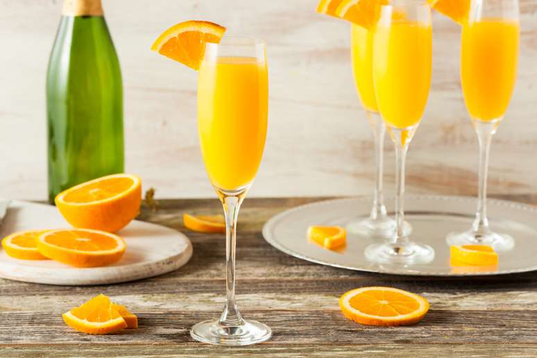 Mimosa, drink de suco de laranja com espumante