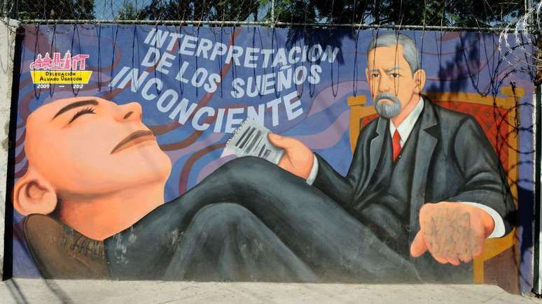 Embora Sigmund Freud nunca tenha colocado os pés na América Latina, ele manteve relações estreitas com médicos e intelectuais da região. Na foto, um mural sobre Freud na Cidade do México