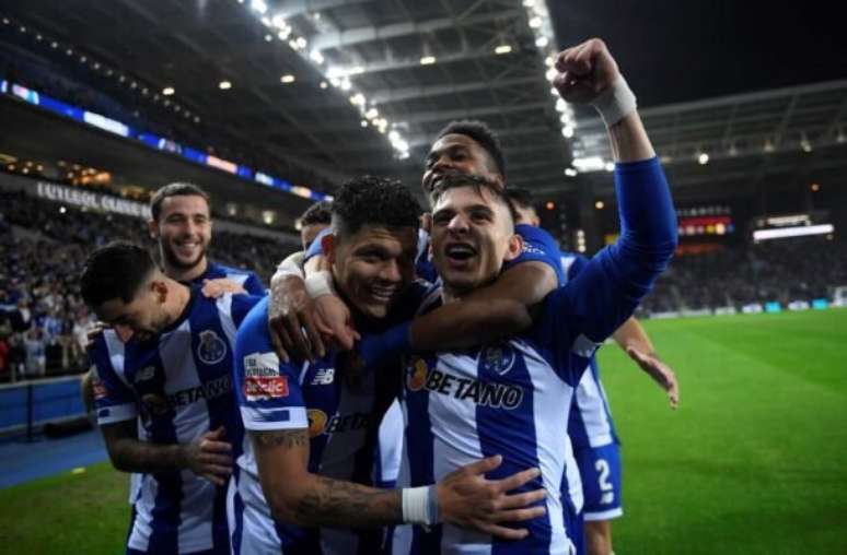 Photo by Miguel Riopa / AFP - Legenda: Arouca e Porto se enfrentam pelo Campeonato Português