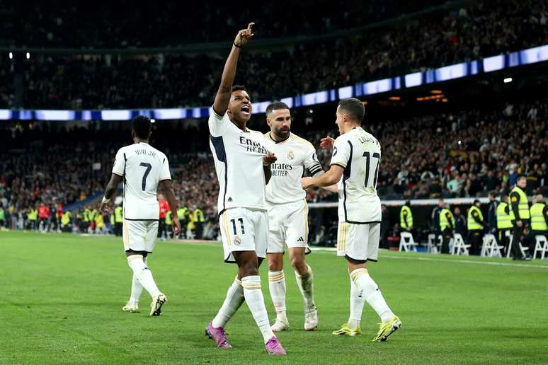 Rodrygo comemora gol contra o Girona 