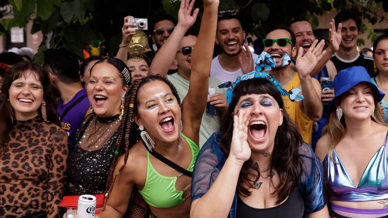 Astrological celebrations!  What does each zodiac sign expect from Carnival?