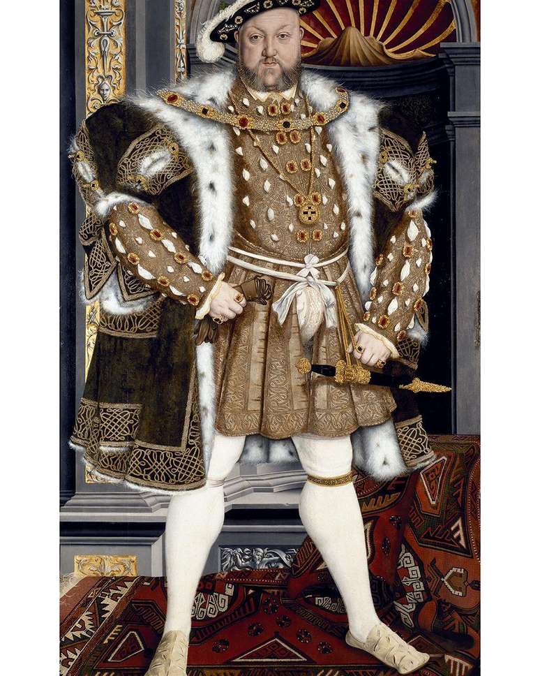 Henrique 8º aparece em seu retrato mais famoso coberto de peles, ouro e rubis. Mas o seu tapa-sexo é o que realmente chama a atenção