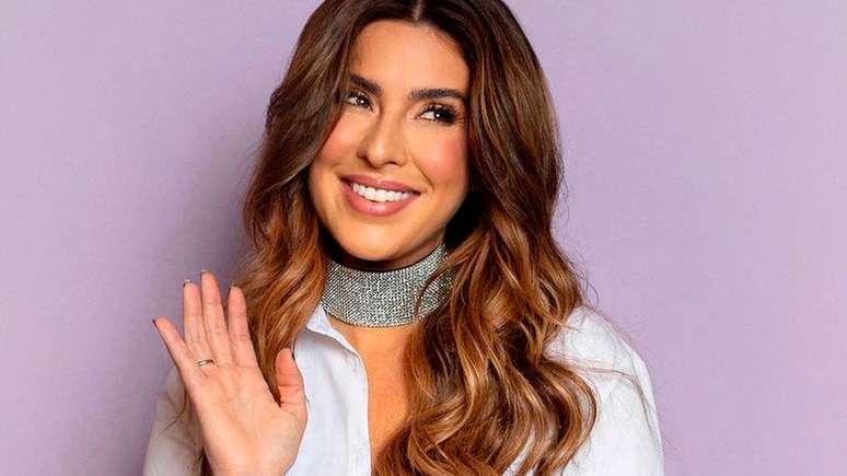 Fernanda Paes Leme shocks when she shows the size of her belly from her first pregnancy