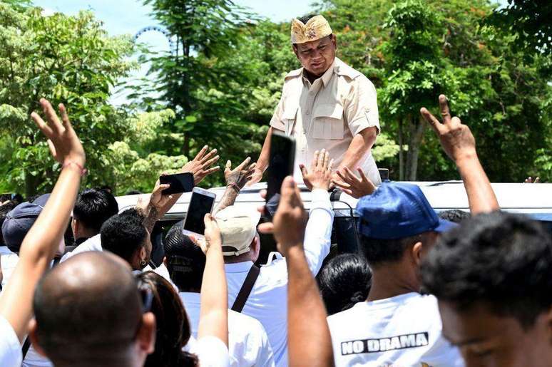 Prabowo Subianto reformulou sua imagem para passar a ideia de um "vovô fofo"