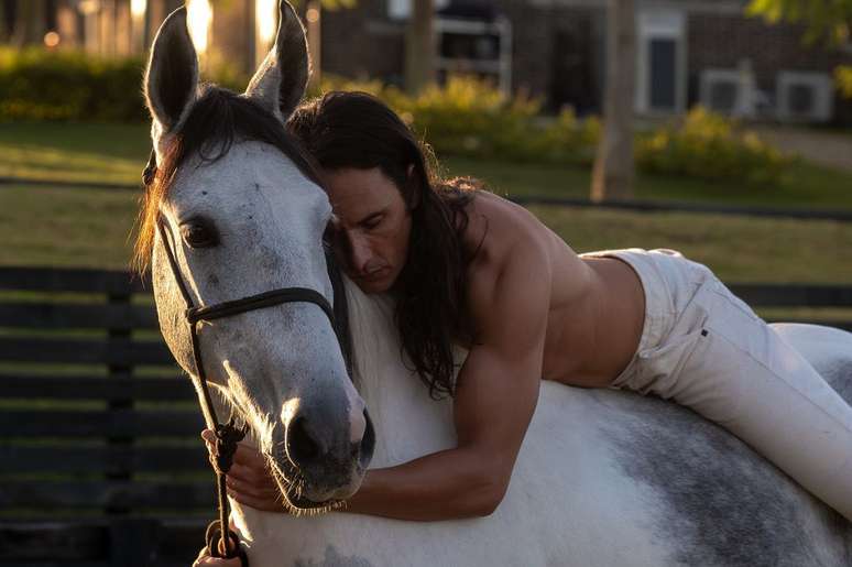 Santoro é o grande vilão da terceira temporada de Bom Dia, Verônica. (Divulgação/ Netflix)