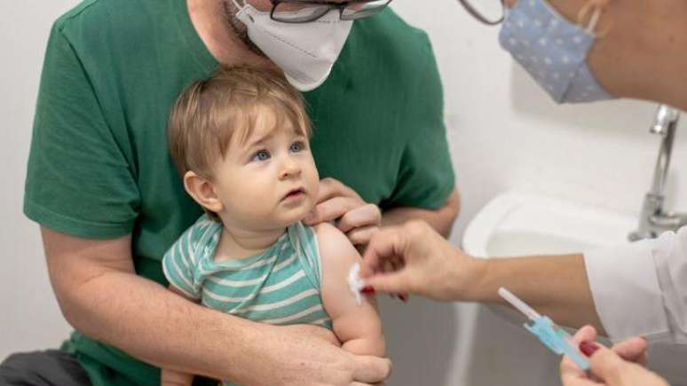 Depois de queda histórica, vacinação contra o sarampo voltou a subir no Brasil