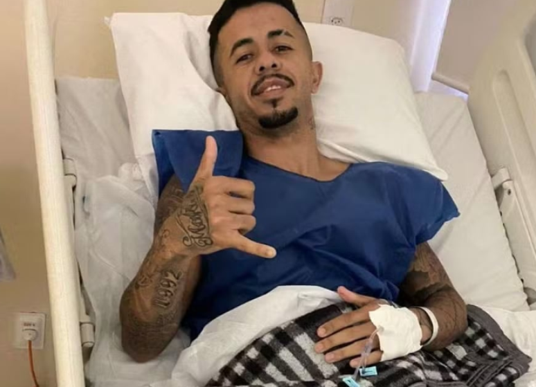 Kelvin Ferreira sofreu uma lesão no ligamento do joelho enquanto era atleta do Bangu 