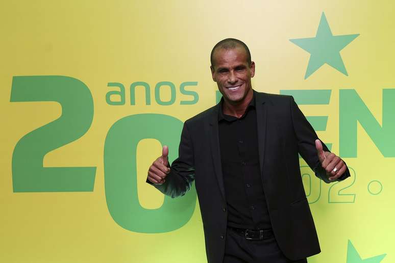 Rivaldo em cerimônia organizada pela CBF para homenagear os campeões mundiais da FIFA de 2002 