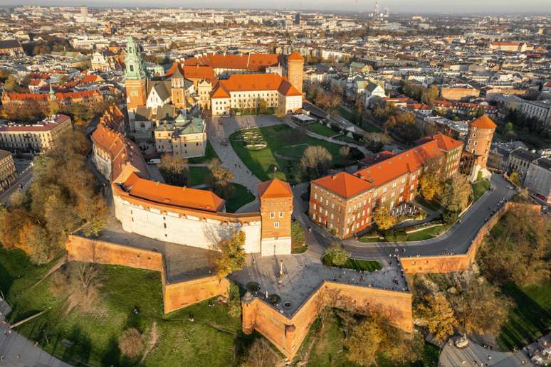 O Castelo de Wawel &eacute; considerado um grande s&iacute;mbolo nacional da Crac&oacute;via 