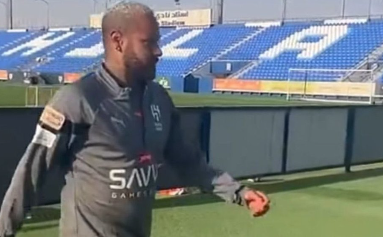 Físico de Neymar chama atenção em volta aos treinos no Al-Hilal