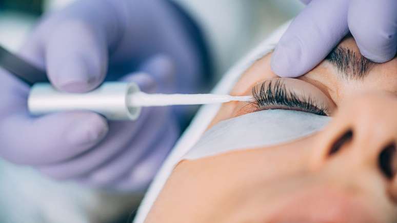 Lash lifting: entenda porque esse procedimento está fazendo tanto sucesso