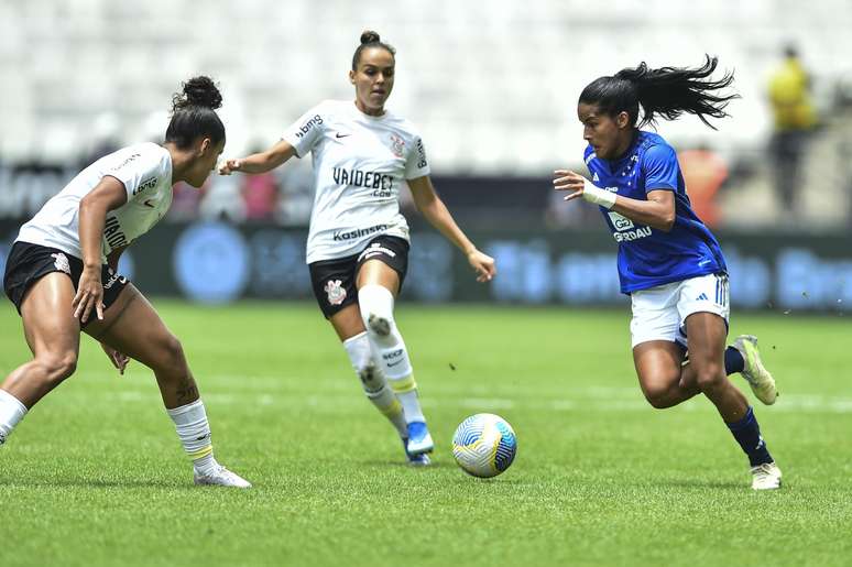 Corinthians conquista a Supercopa Feminina 