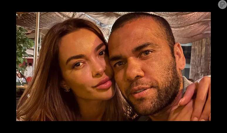 Preso Acusado De Estupro Daniel Alves Escreve Carta íntima à Mulher Sinto Você Todos Os Dias 