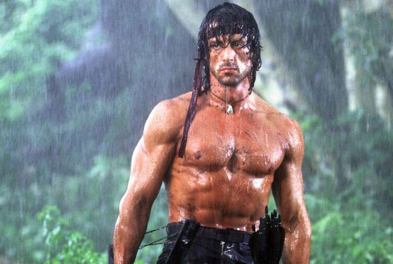 Pouca gente lembra, mas o primeiro Rambo é um grande drama sobre os efeitos da guerra e não um filme brucutu (Imagem: Reprodução/Tri-Star Pictures)