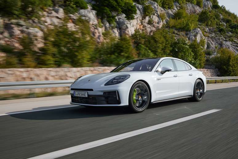 Porsche Panamera 4S E-Hybrid 